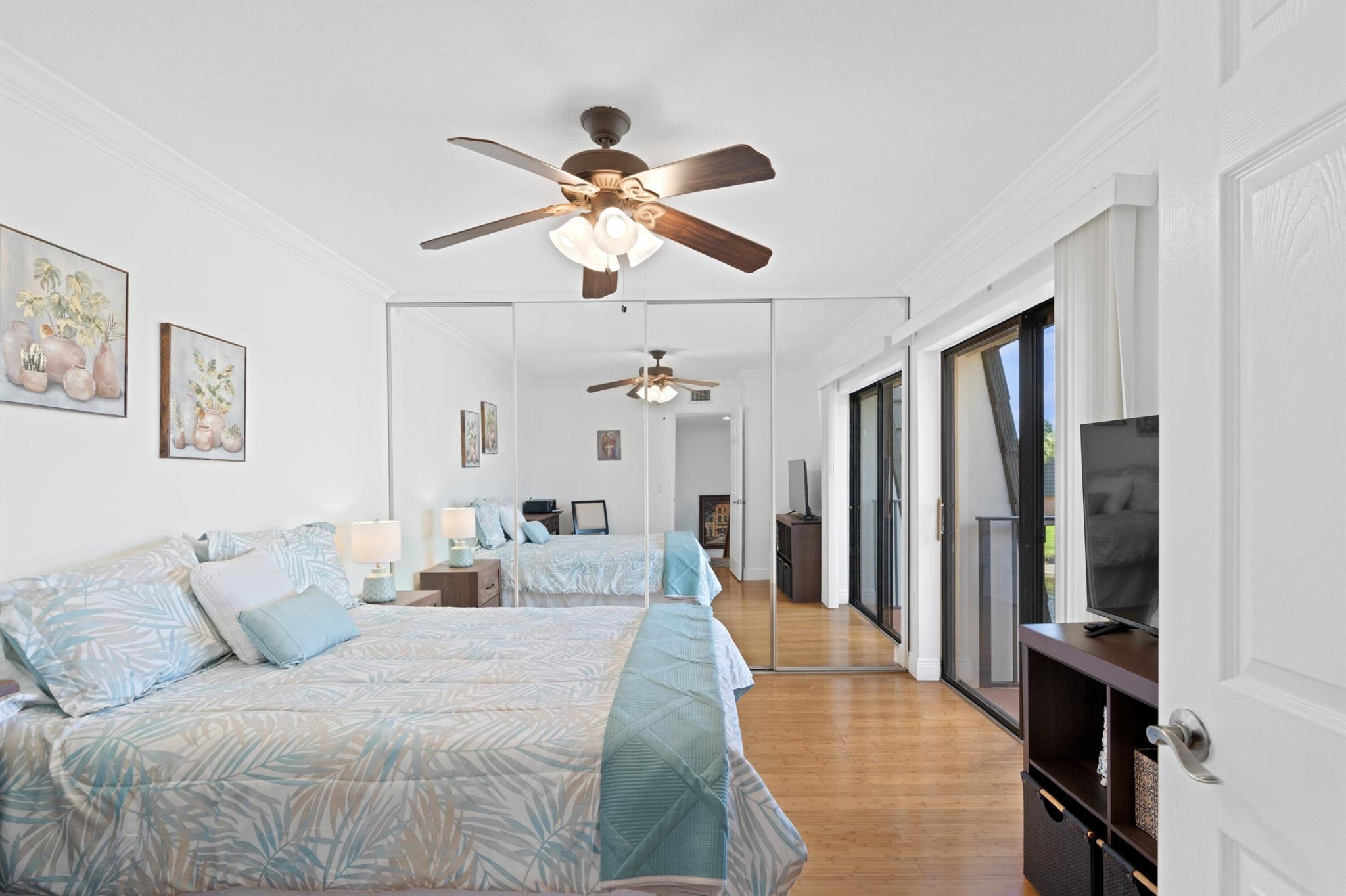 VILLAGE OF SANDALWOOD LAK - Residential Lease