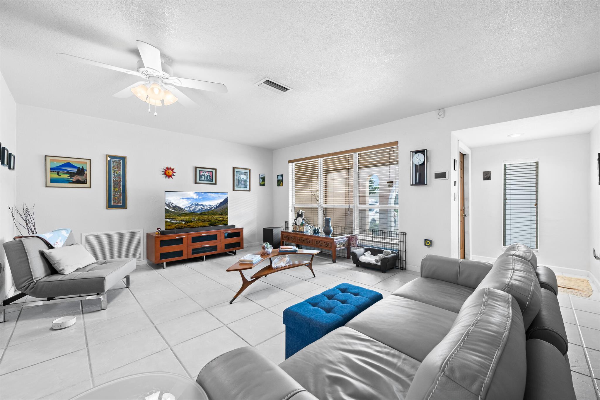 NOB HILL ESTATES 1 SEC - Residential