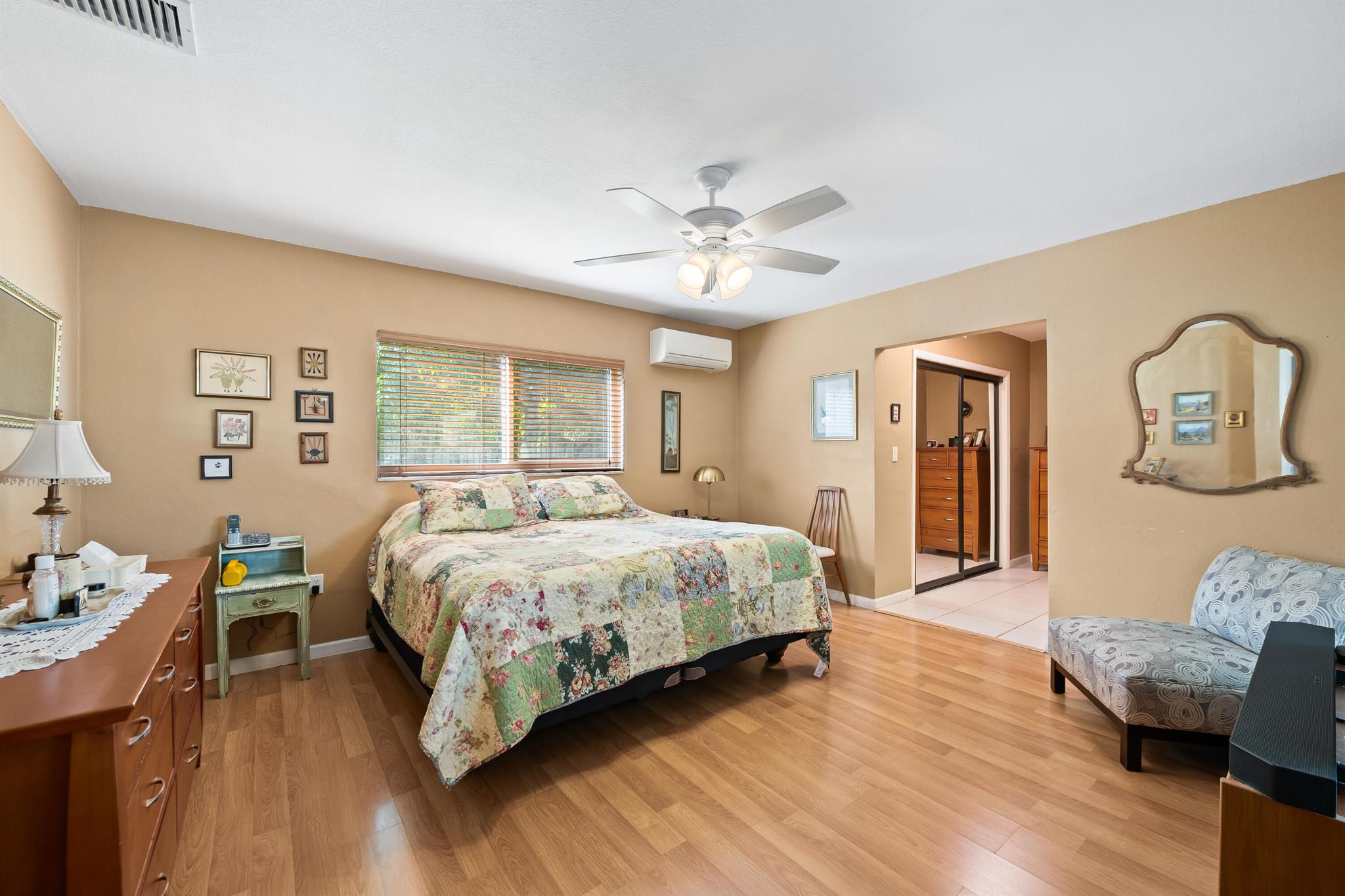 NOB HILL ESTATES 1 SEC - Residential