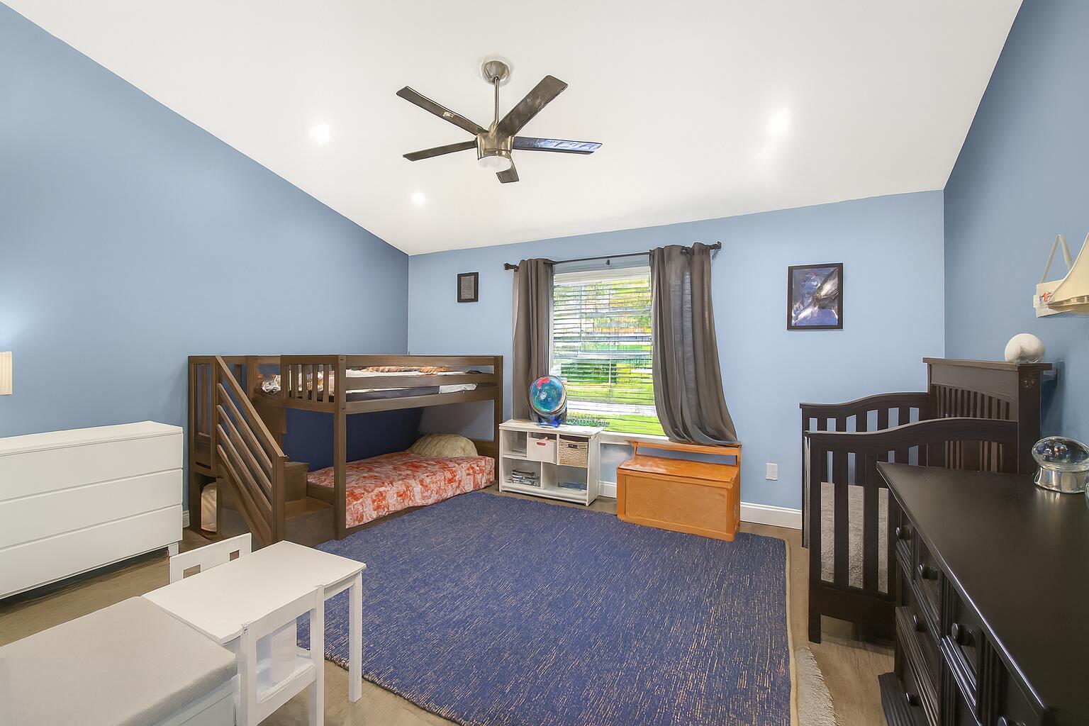 TREE TOPS OF WELLINGTON - Residential