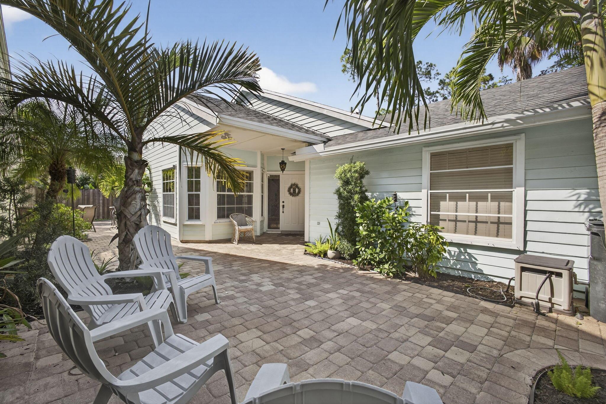TREE TOPS OF WELLINGTON - Residential