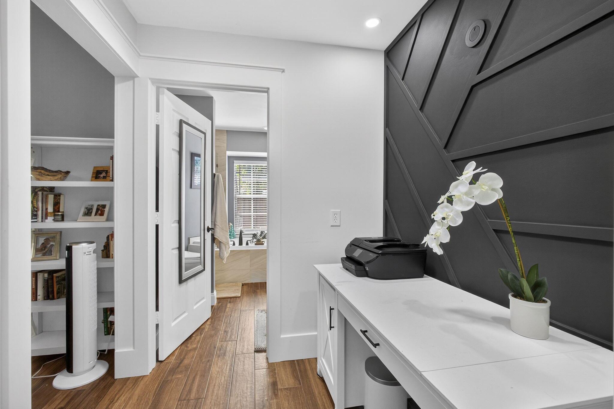 TREE TOPS OF WELLINGTON - Residential