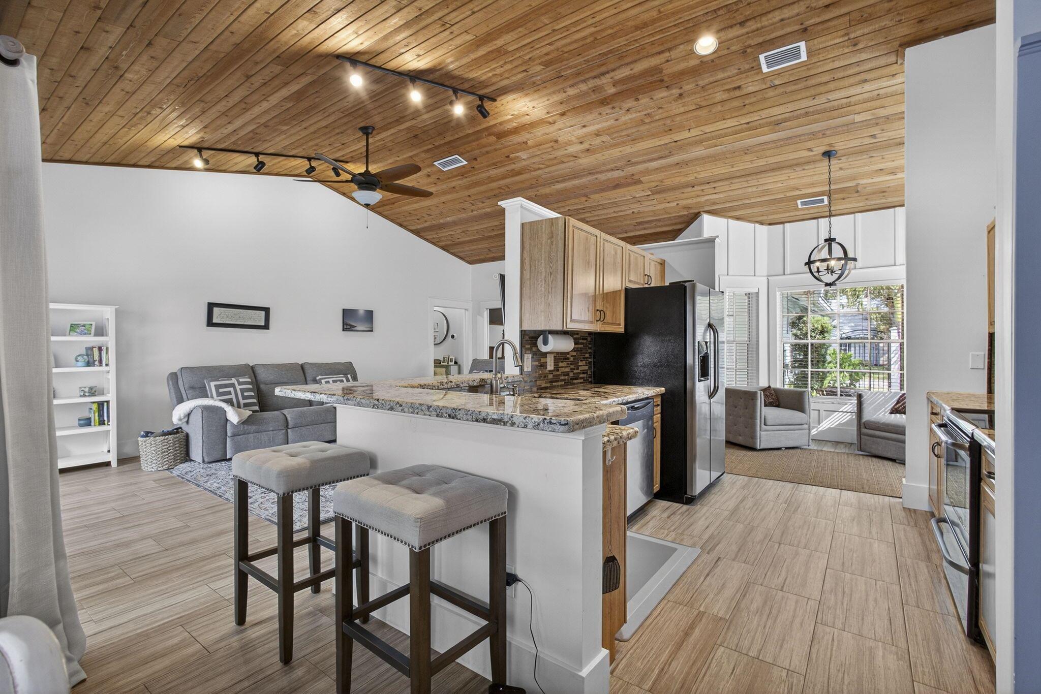 TREE TOPS OF WELLINGTON - Residential