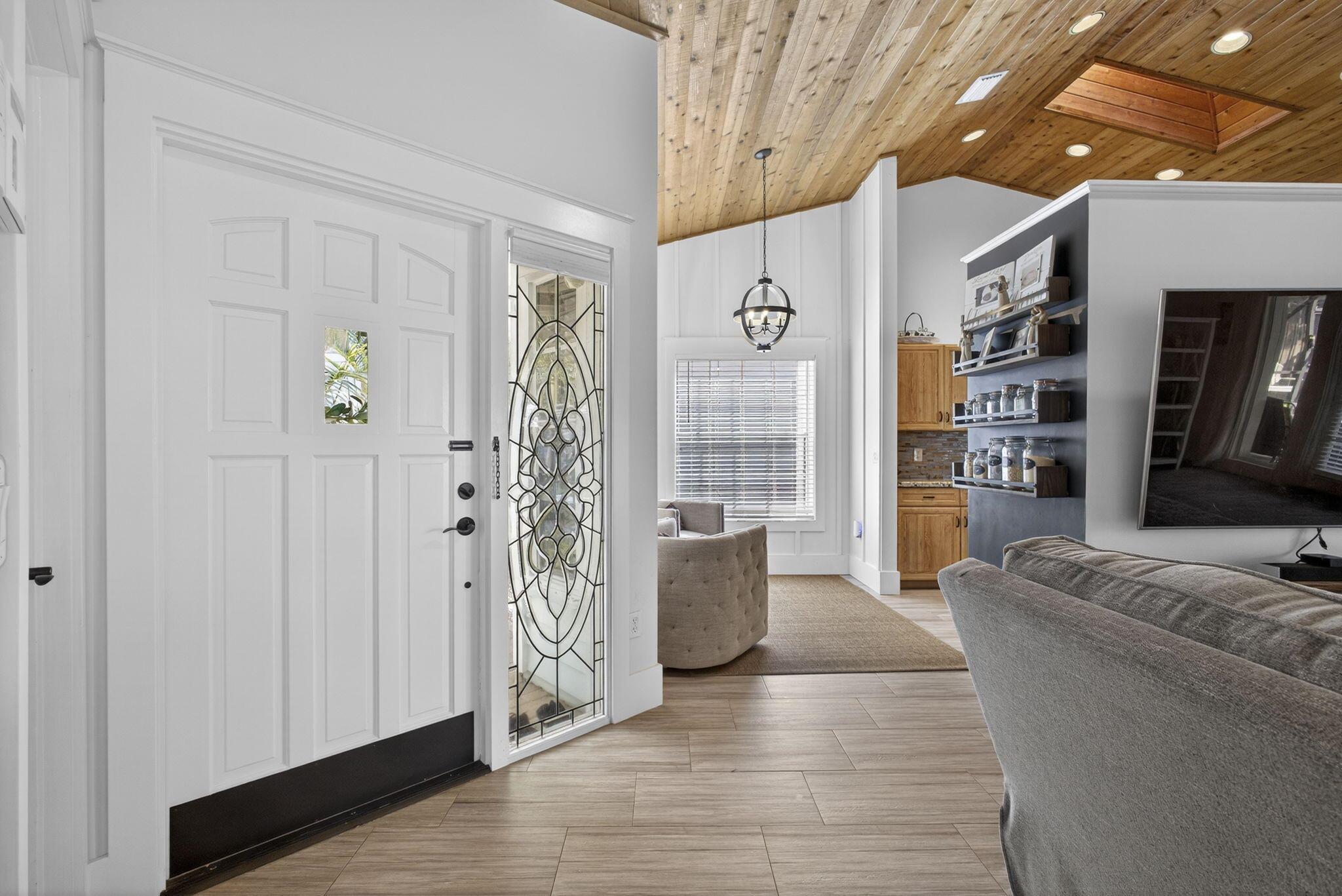 TREE TOPS OF WELLINGTON - Residential