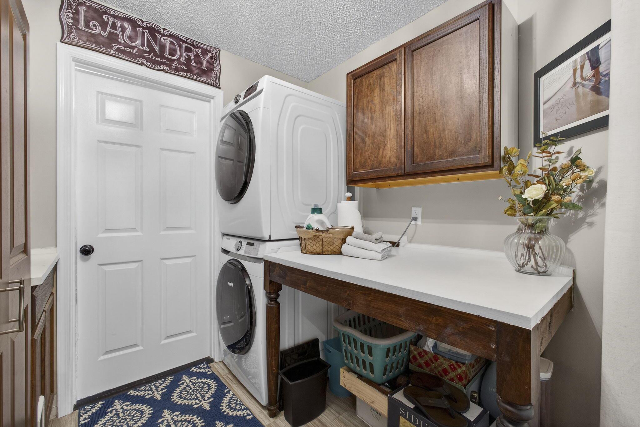 TREE TOPS OF WELLINGTON - Residential