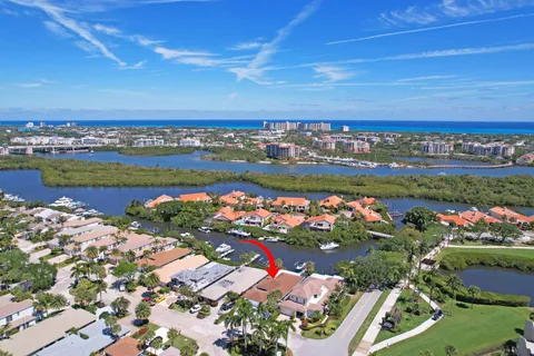 17026 Bay Street, Jupiter, FL MLS: R11073133