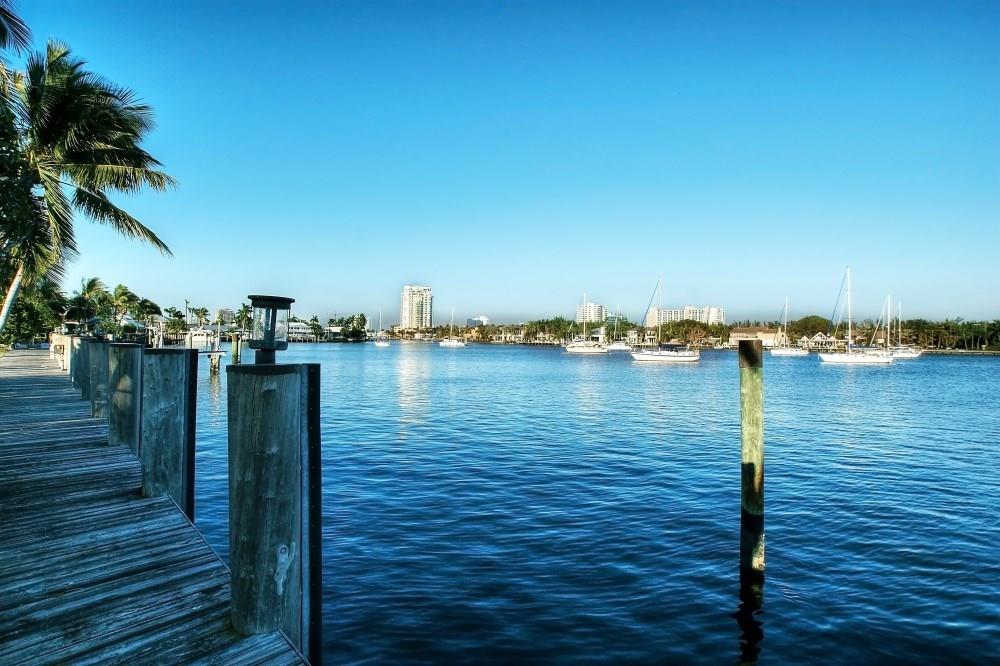 Lucille Island 37-19 B - Land