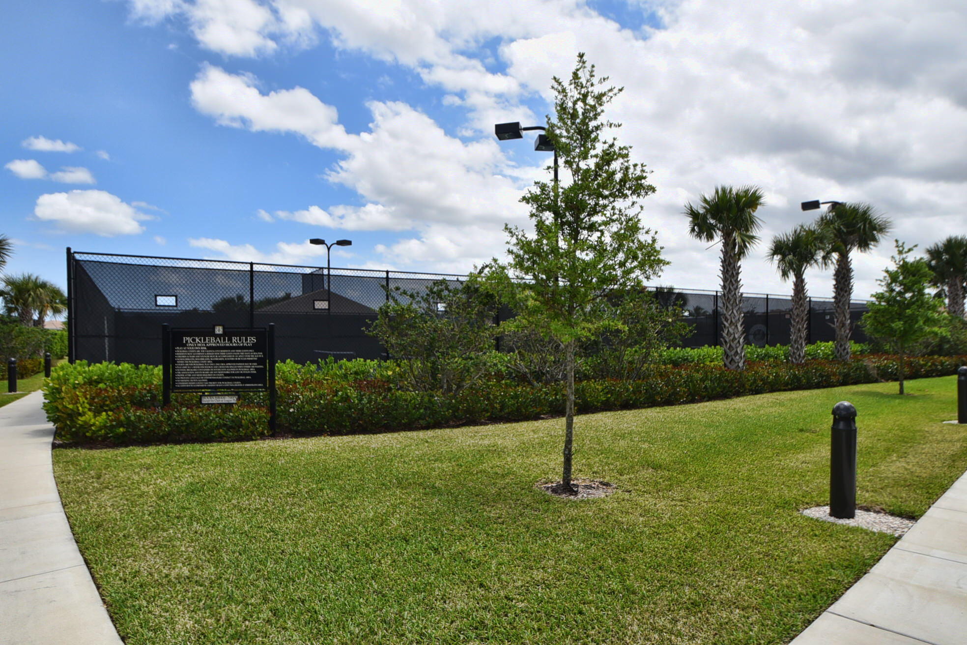 VALENCIA COVE AGR PUD PL 8 - Residential