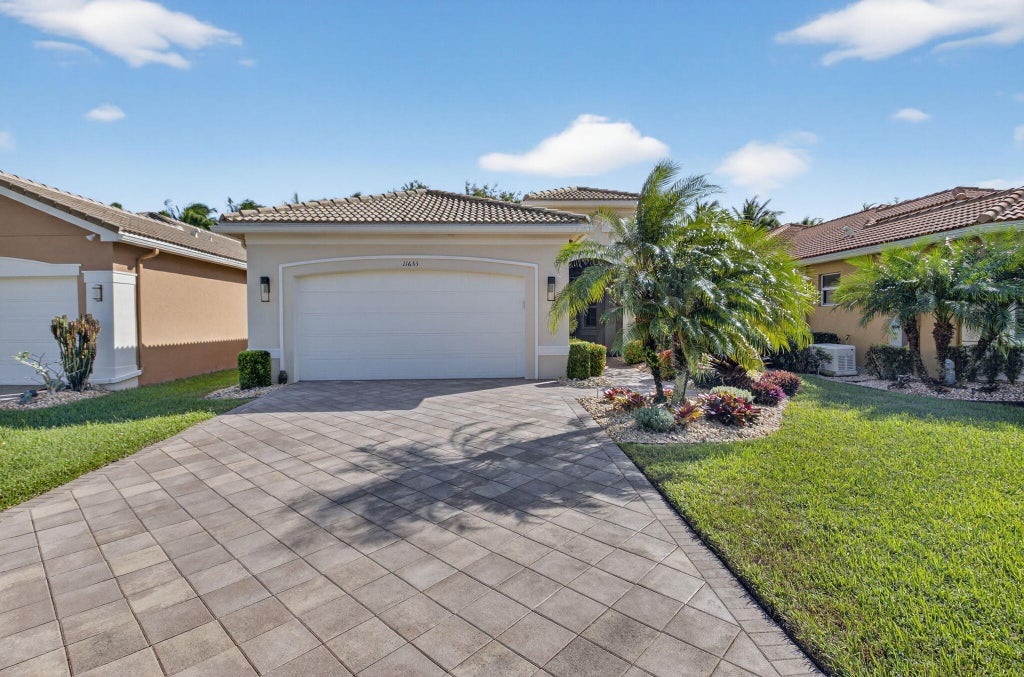 Photo of 11633 Dawson Range Road, Boynton Beach, FL 33473 (MLS # R11139538)