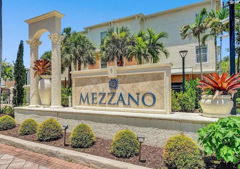 9857 Baywinds Drive 9302 West Palm Beach FL 33411