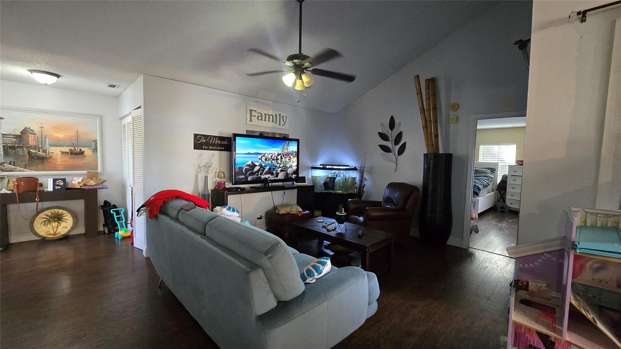 Lakeside Green 01 - Residential