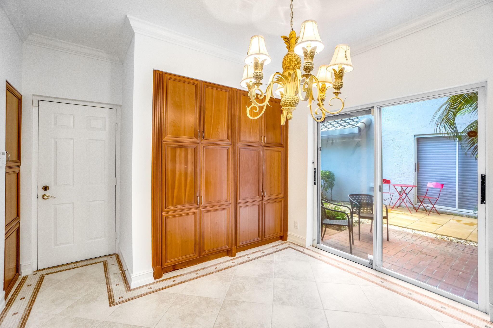 BRIARWOOD AT INDIAN SPRIN - Residential