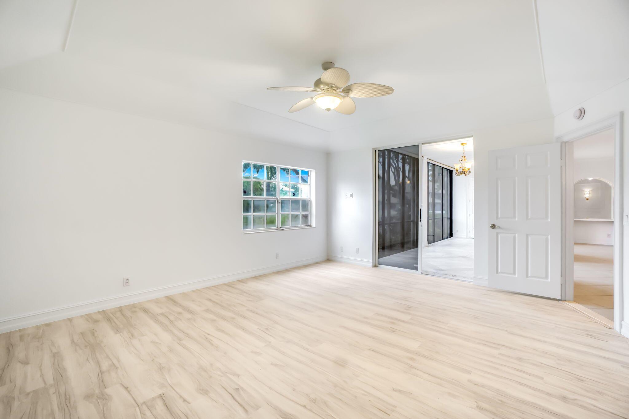 BRIARWOOD AT INDIAN SPRIN - Residential