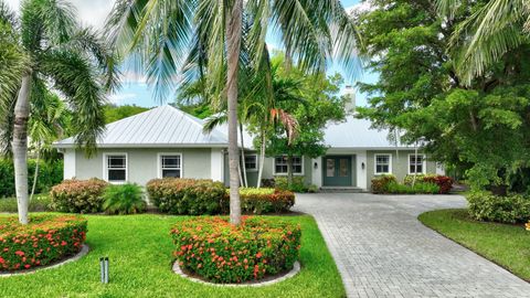 Photo of 4 Rio Vista Drive, Sewalls Point, FL 34996 (MLS # R11124923)