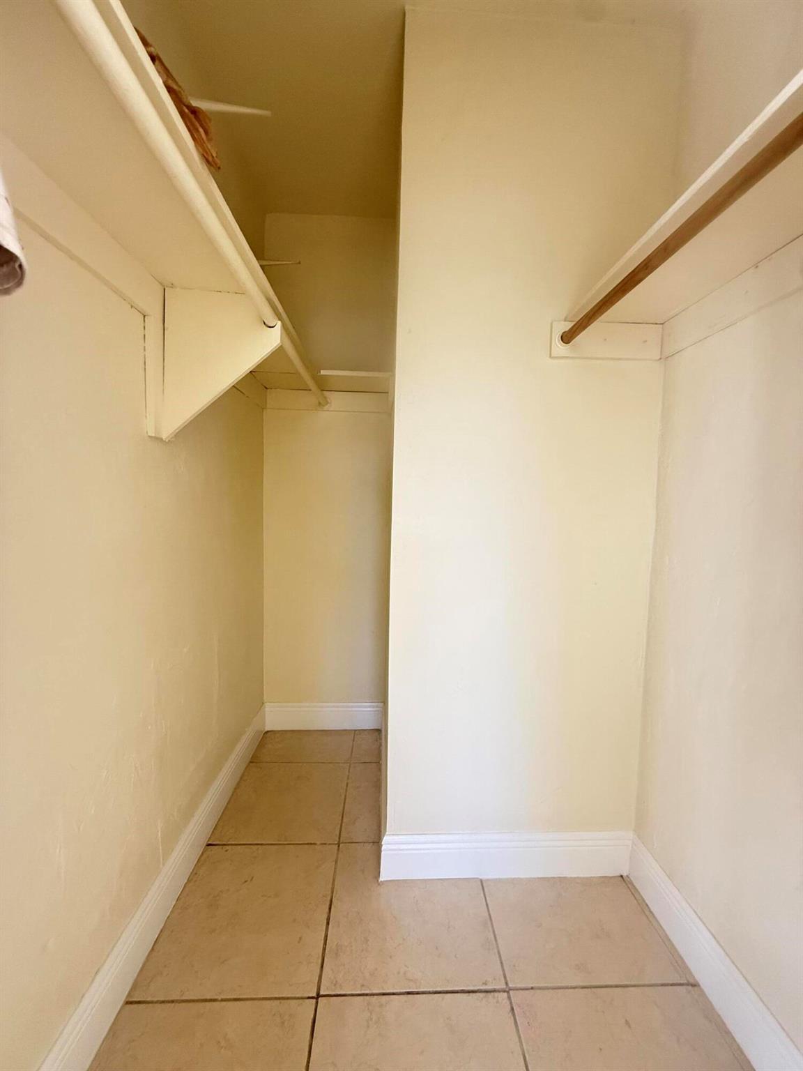 1ST ADDN TO PANULETA GARD - Residential Lease