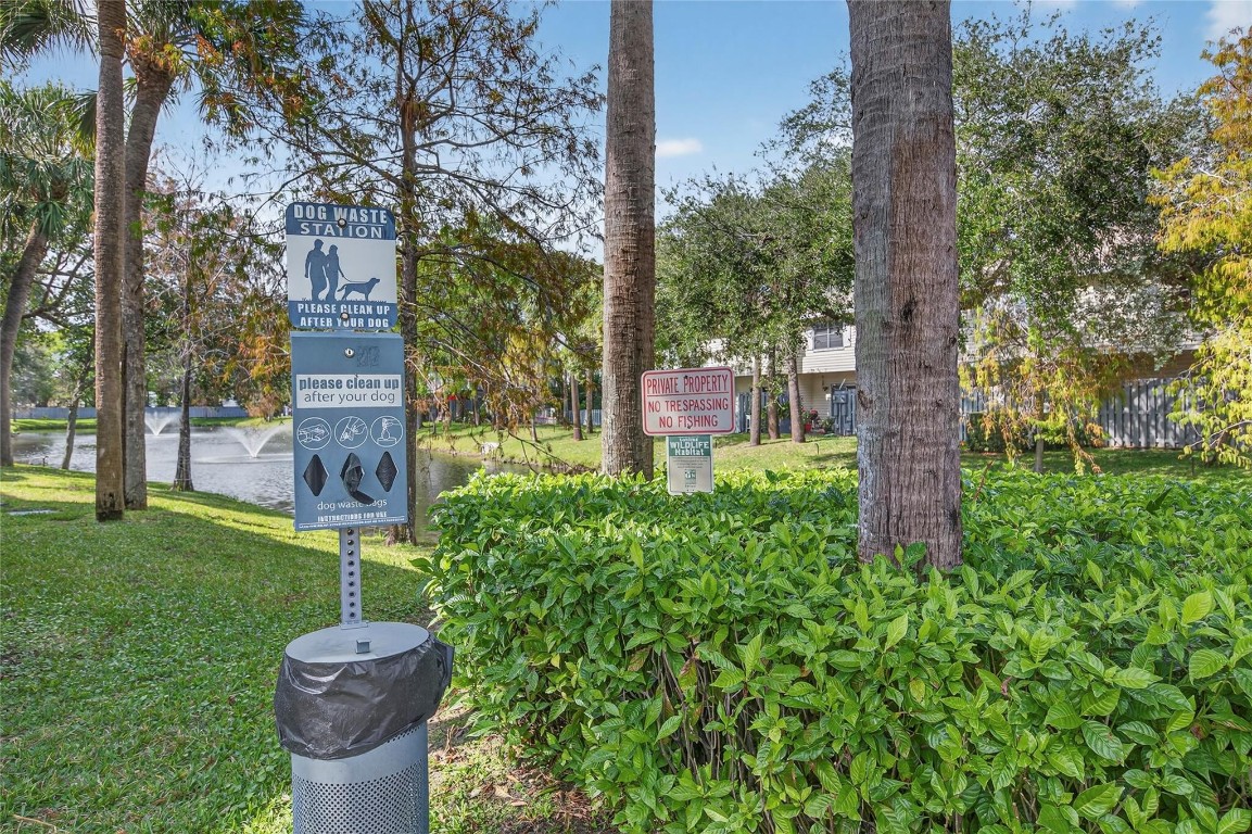 Lakebridge Townhomes - Residential