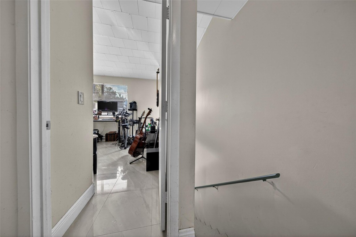 Lakebridge Townhomes - Residential