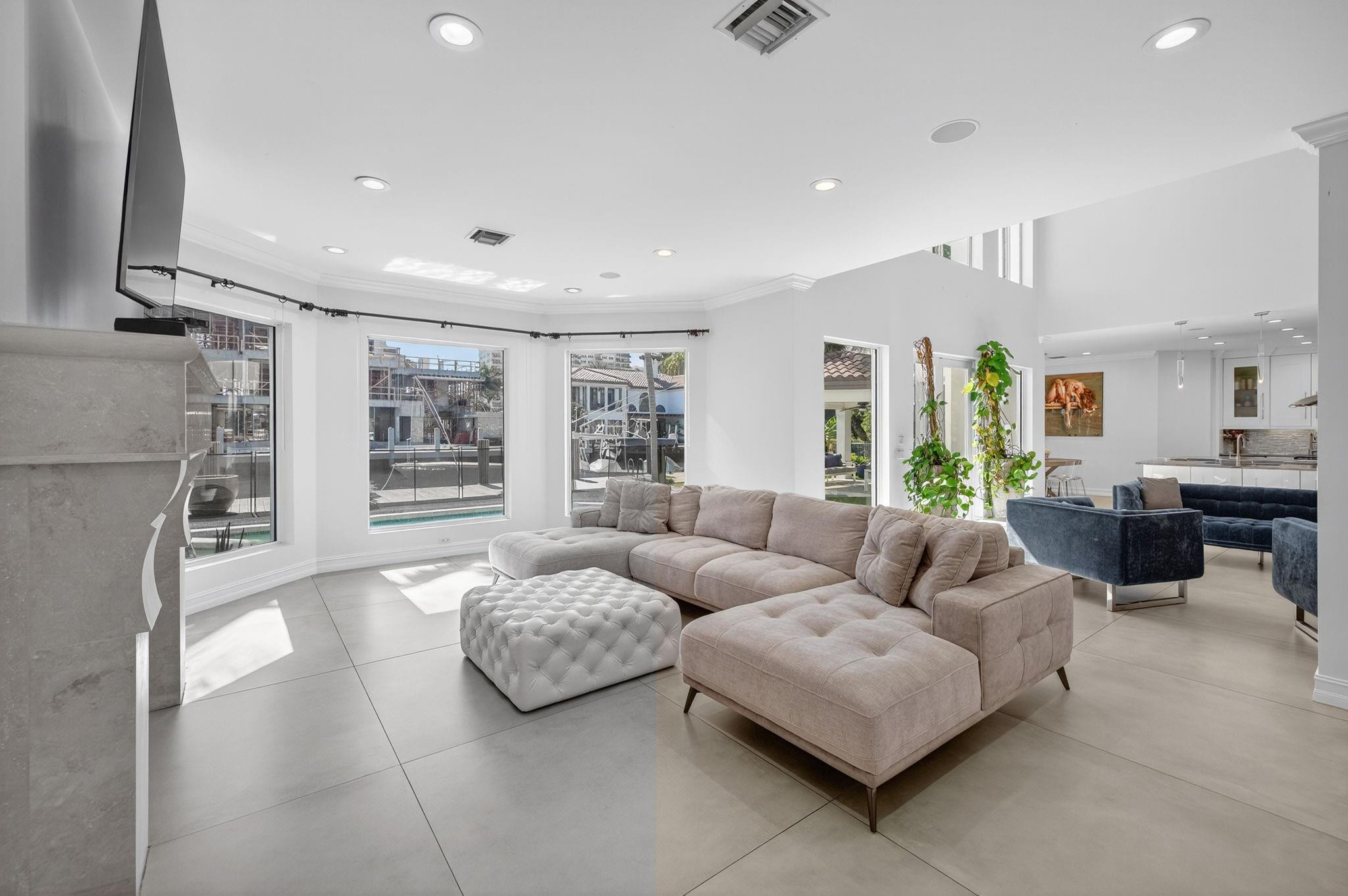 Seven Isles - Residential