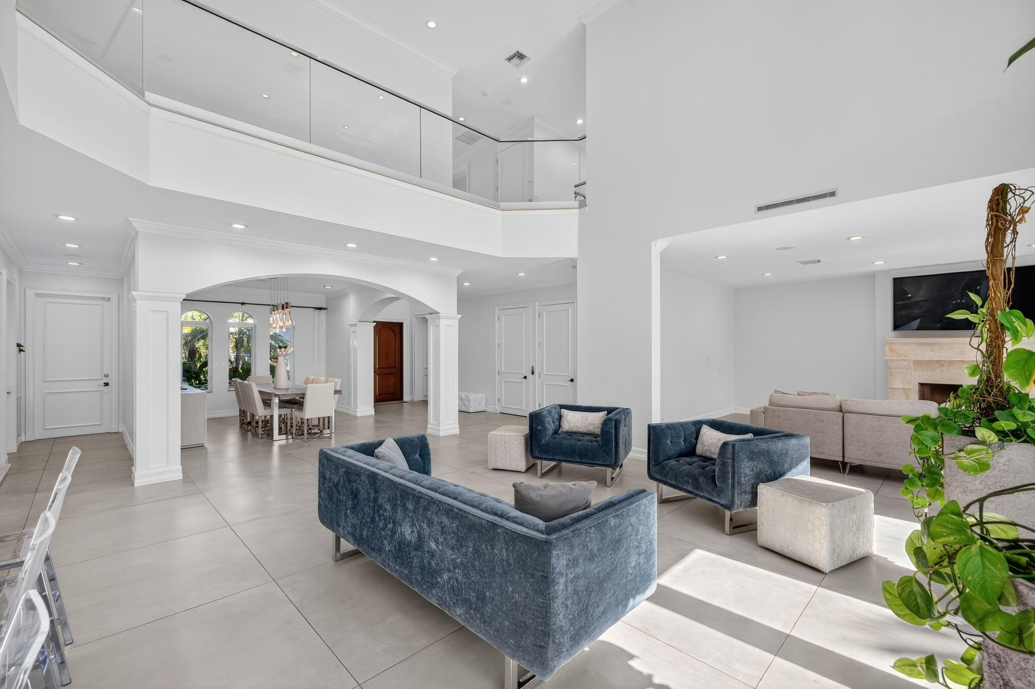 Seven Isles - Residential