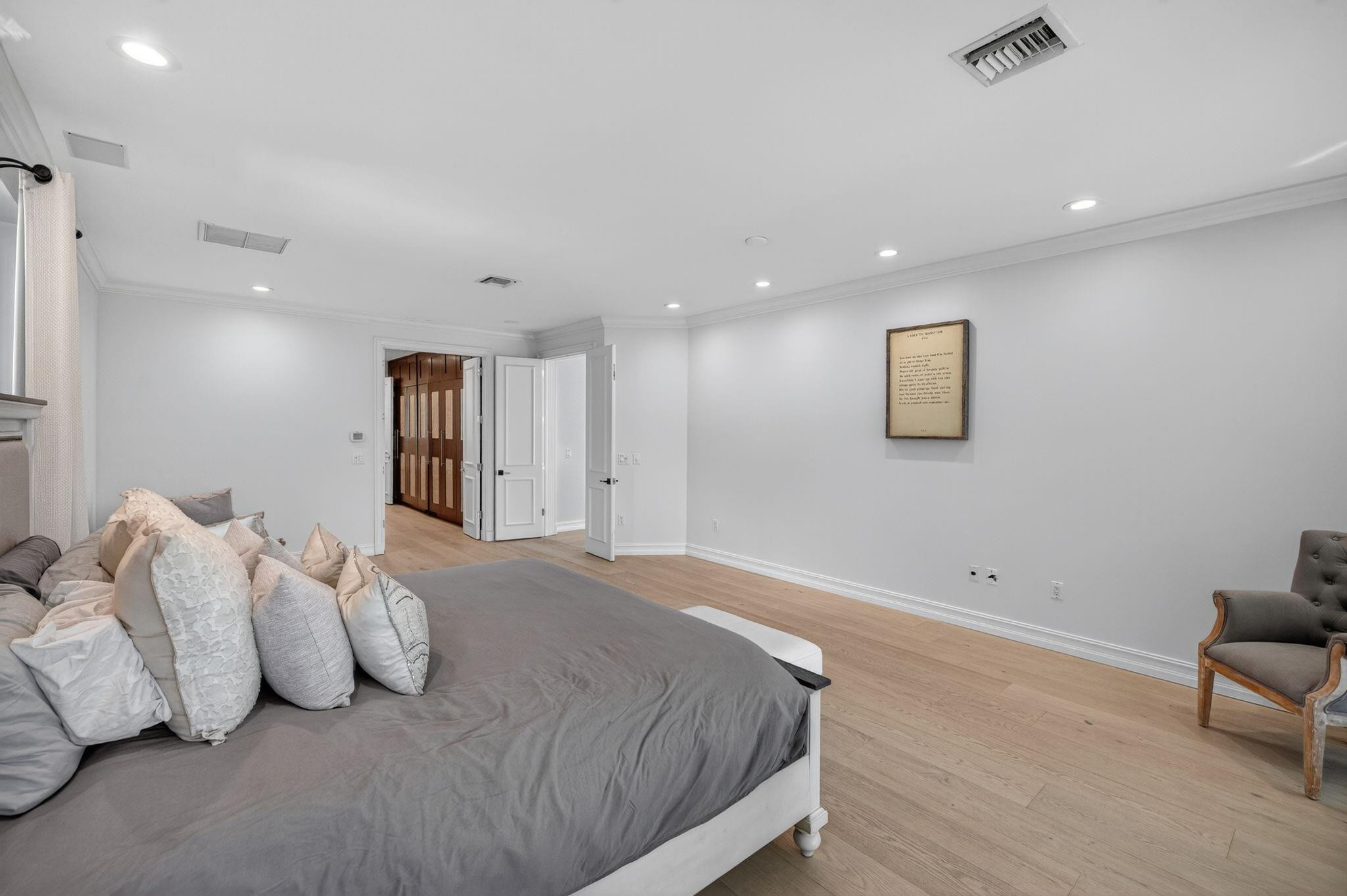 Seven Isles - Residential