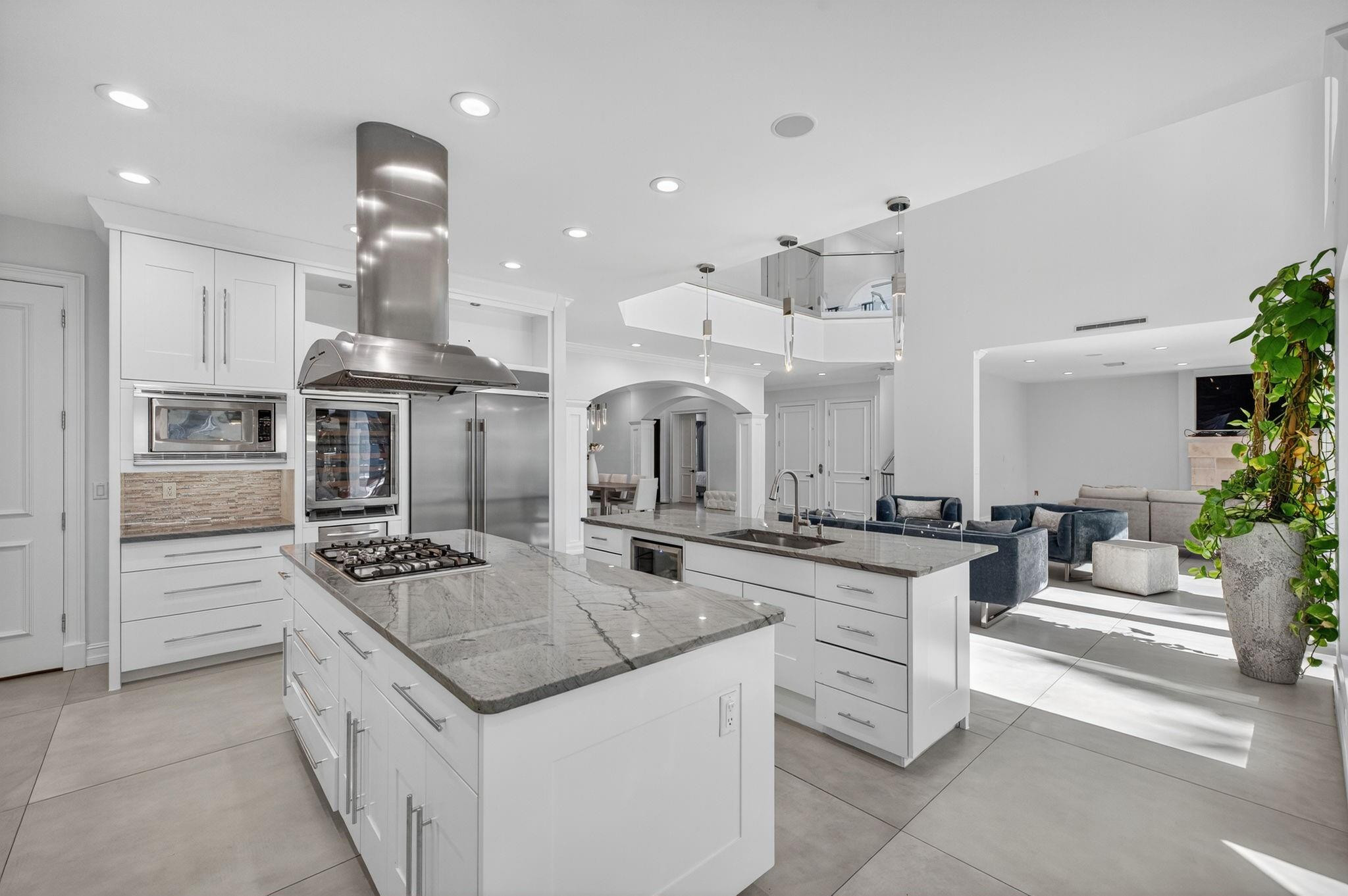 Seven Isles - Residential