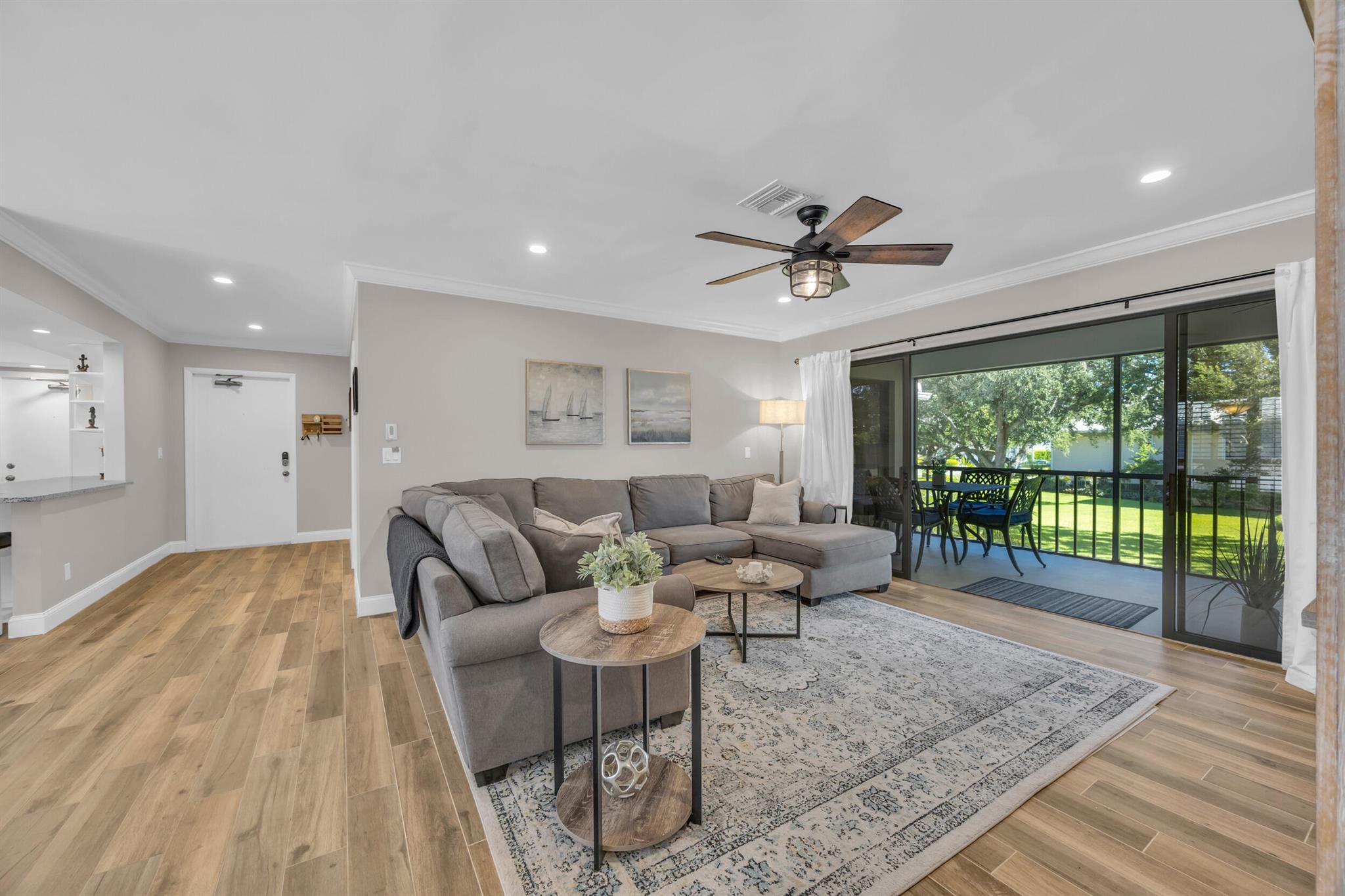 TURTLE CREEK APARTMENT BU - Residential