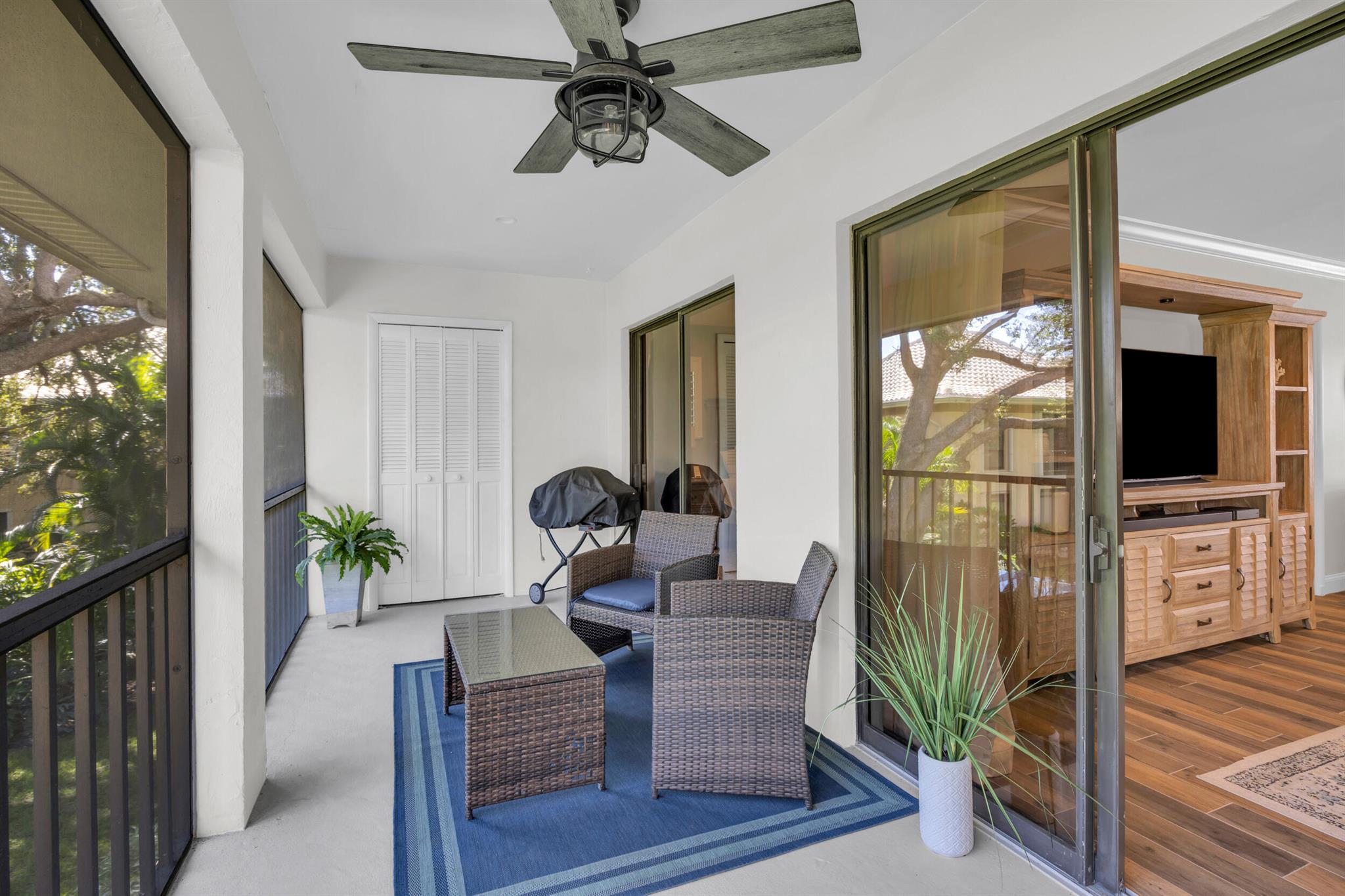 TURTLE CREEK APARTMENT BU - Residential