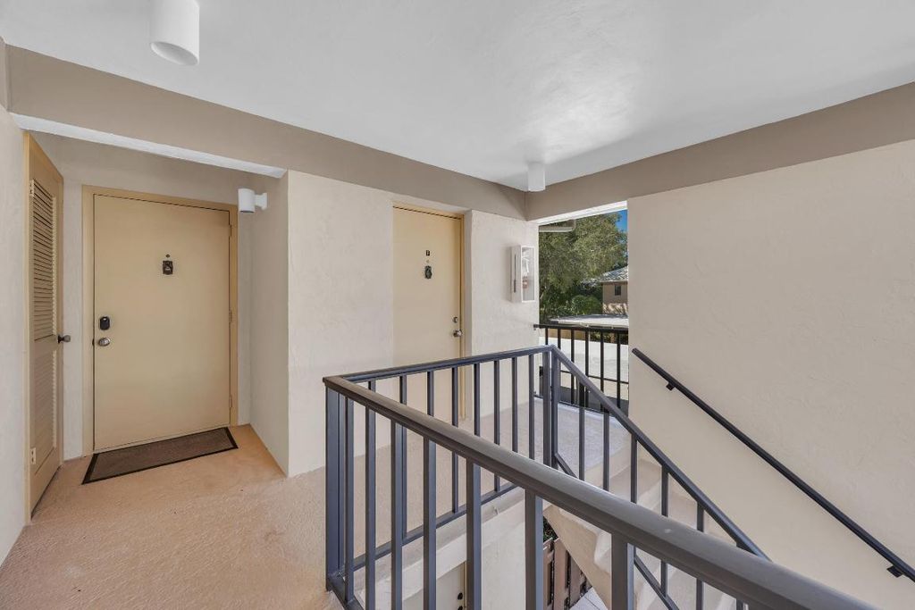 Photo of 24 SE Turtle Creek Drive #F, Tequesta, FL 33469 (MLS # R11132185)