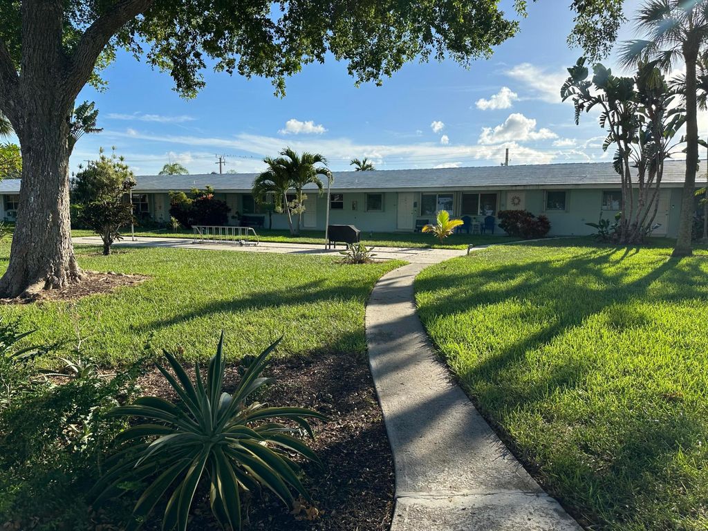 Photo of 3801 NE 22nd Terrace #11, Lighthouse Point, FL 33064 (MLS # B26033310)