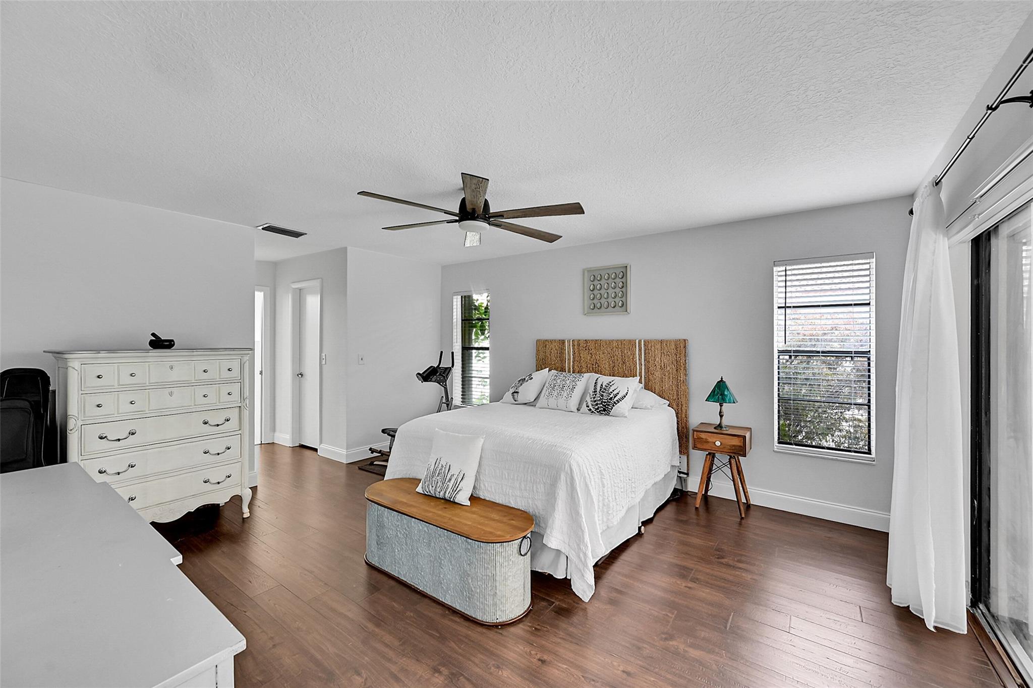 CYPRESS RUN - Residential