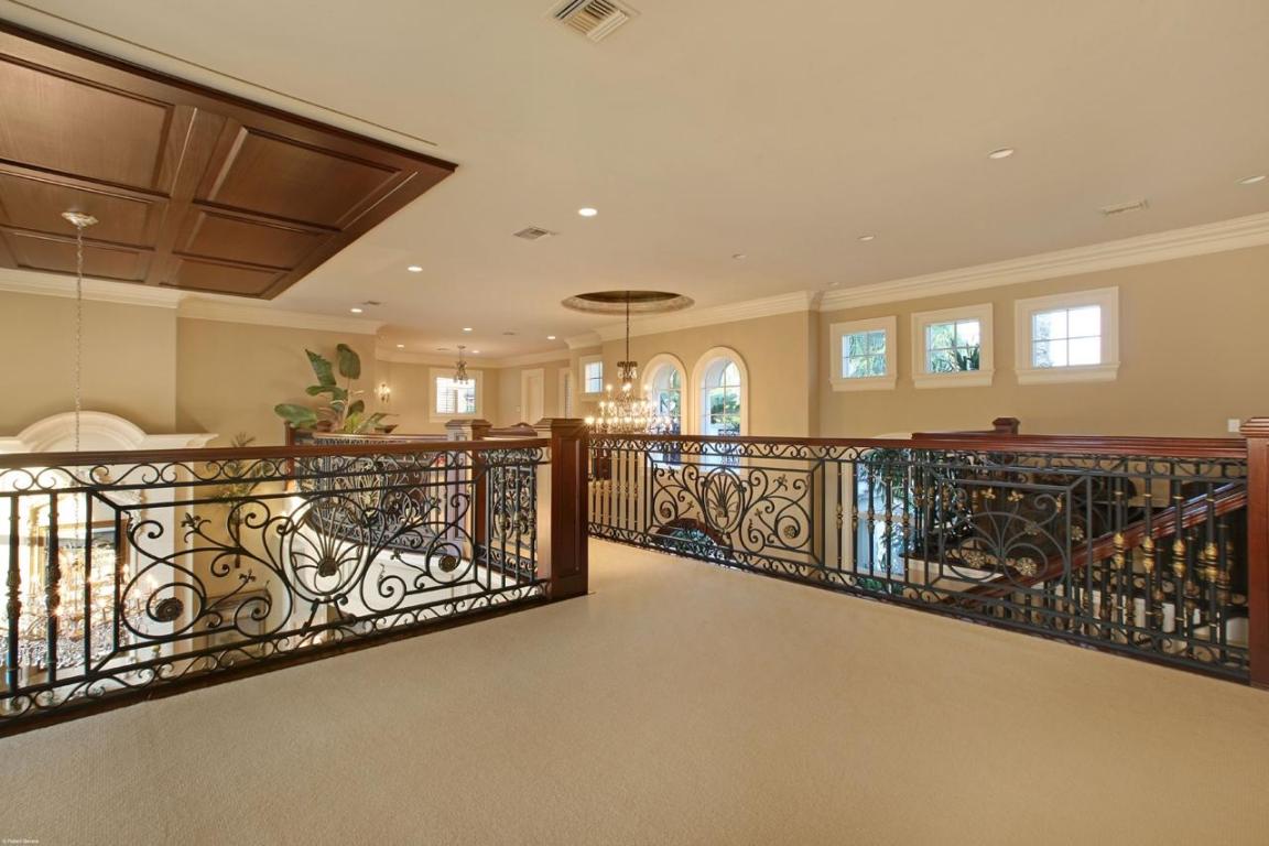 Admirals Cove - Residential