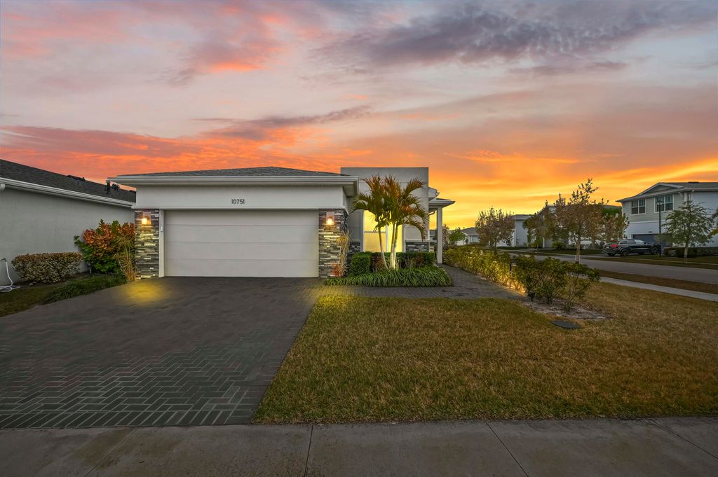 Photo of 10751 SW Hensley Street, Port Saint Lucie, FL 34987 (MLS # R11167016)