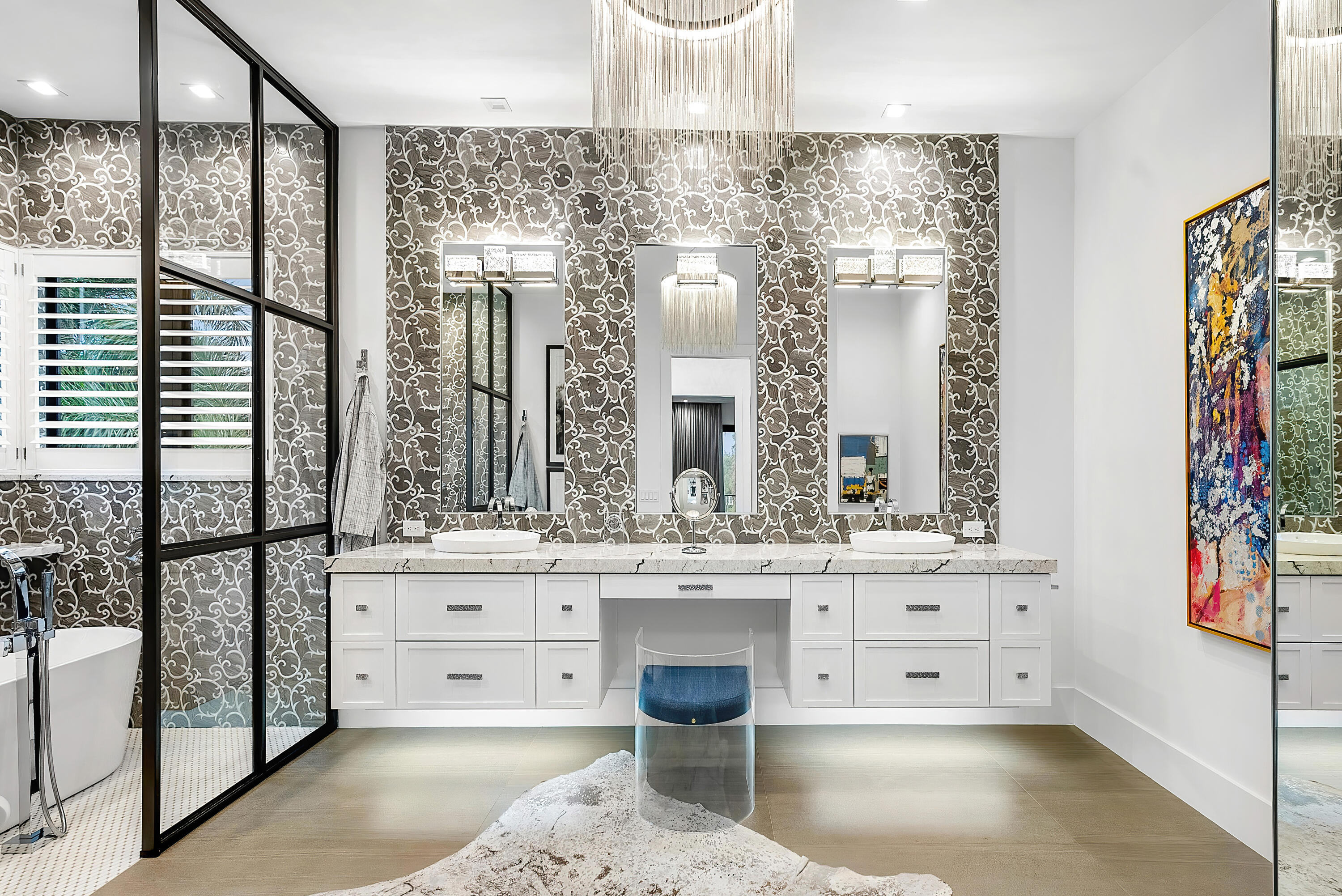 ROYAL PALM YACHT & COUNTRY CLUB - Residential