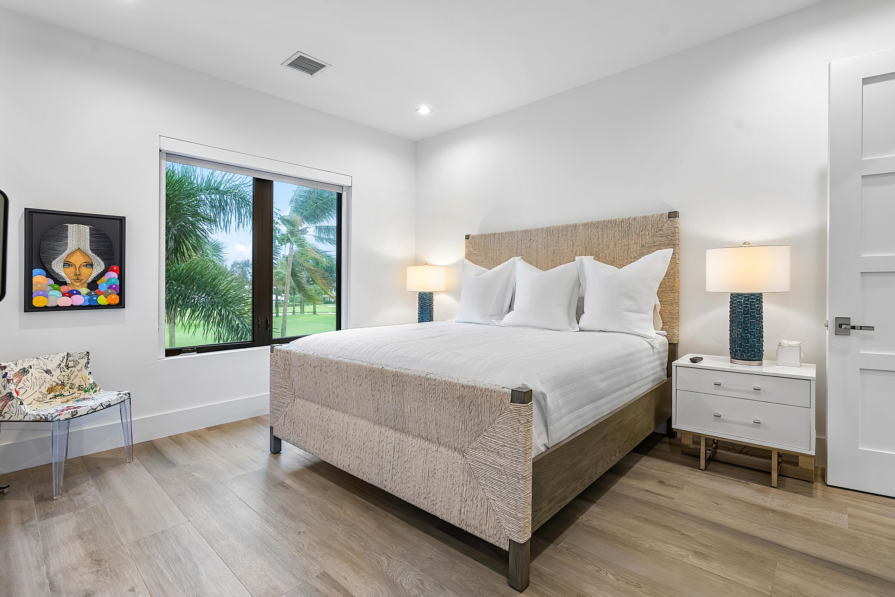 ROYAL PALM YACHT & COUNTRY CLUB - Residential