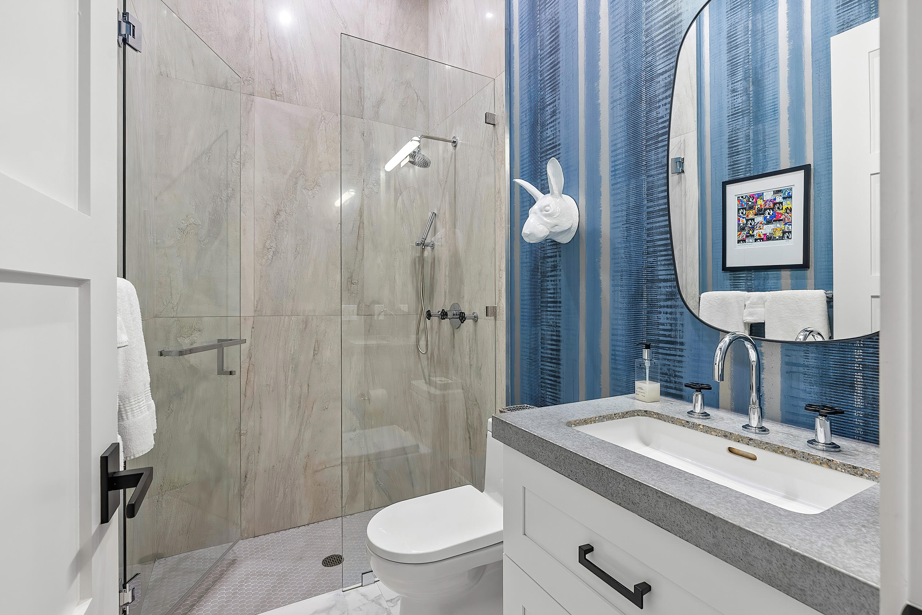 ROYAL PALM YACHT & COUNTRY CLUB - Residential