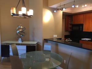 PALMETTO PLACE CONDO - Residential Lease