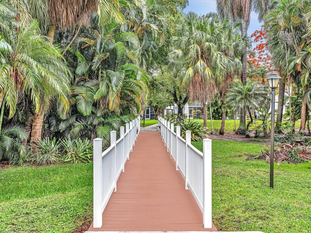 Photo of 4025 N Federal Highway N #215a, Oakland Park, FL 33308 (MLS # B26025435)
