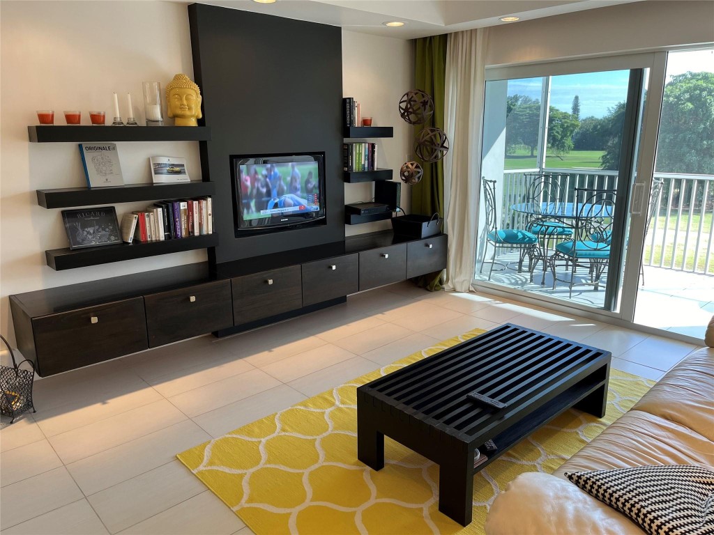 Palm Aire Country Club - Residential