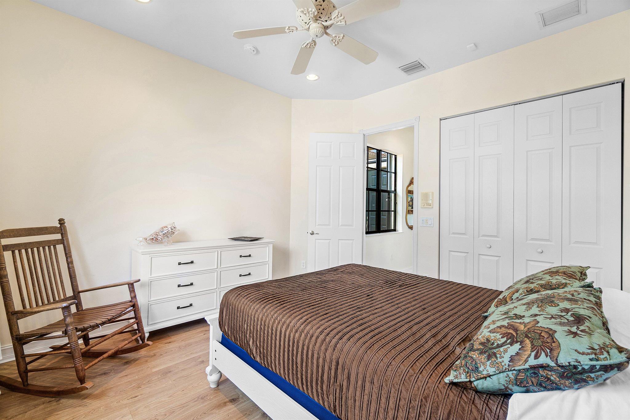 TIVOLI LAKES - Residential