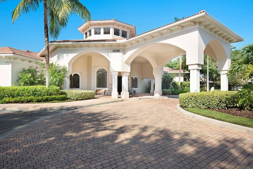 TIVOLI LAKES - Residential