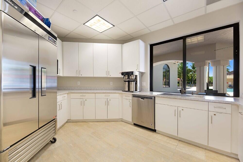 TIVOLI LAKES - Residential