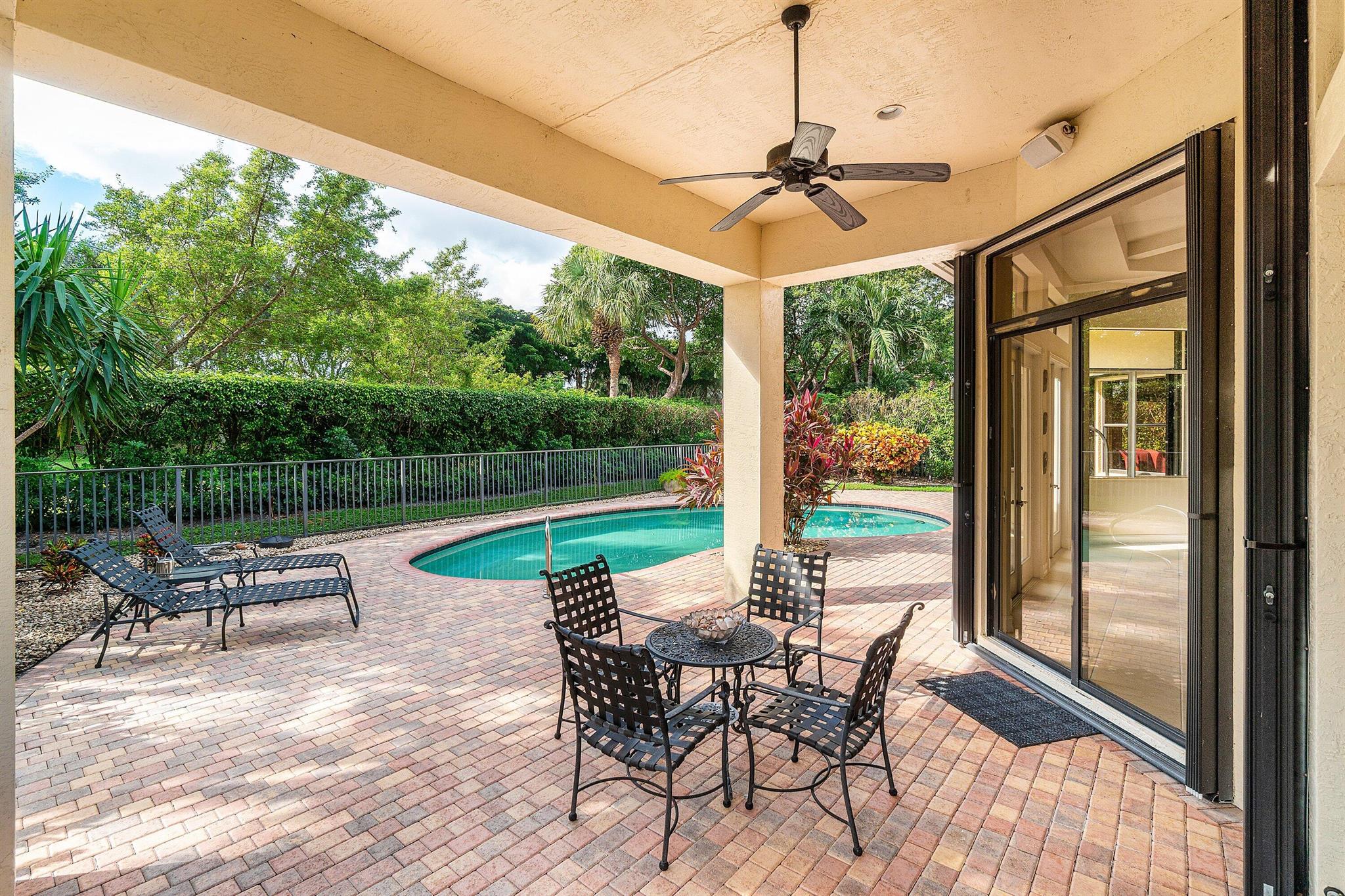 TIVOLI LAKES - Residential