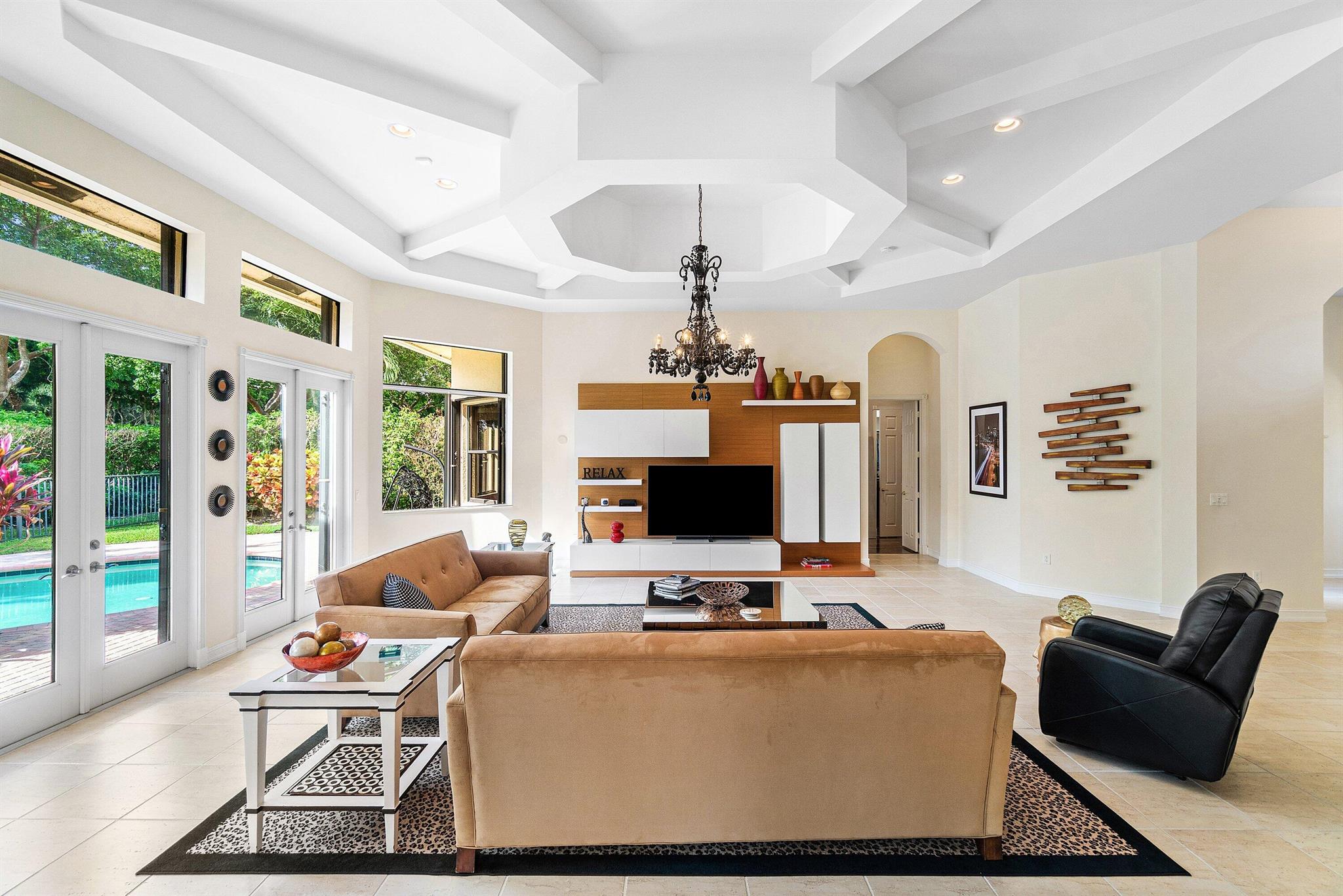 TIVOLI LAKES - Residential