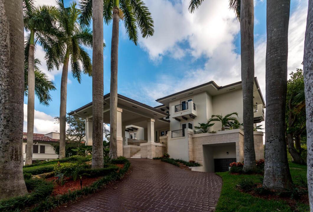 322 Costanera Road