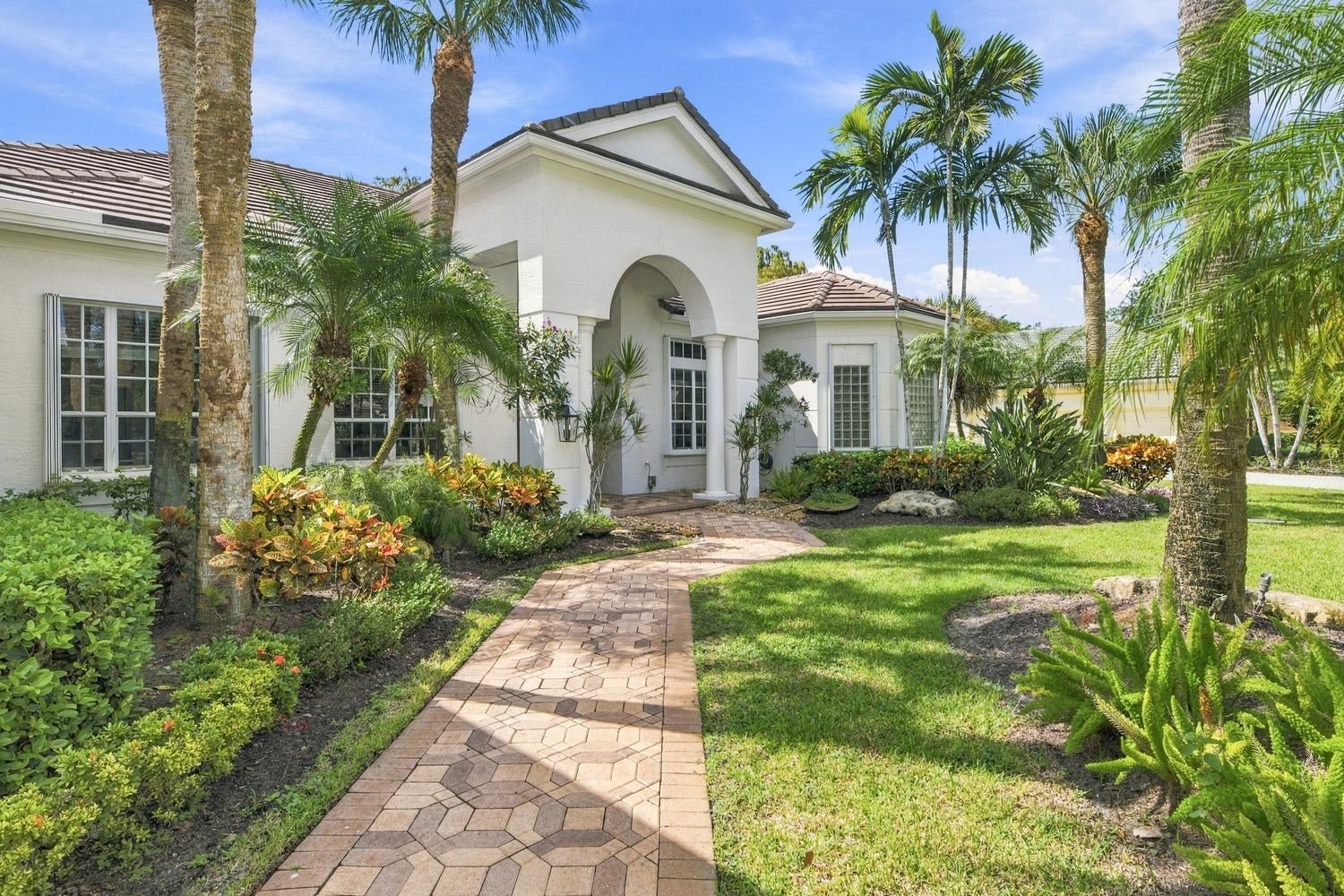 17104 GULF PINE Circle