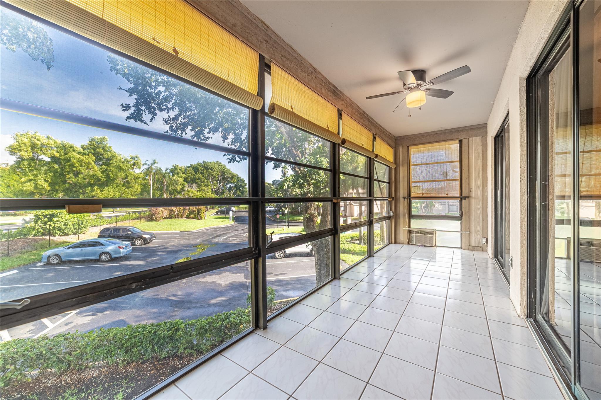 BELFORT @ KINGS POINT - Residential