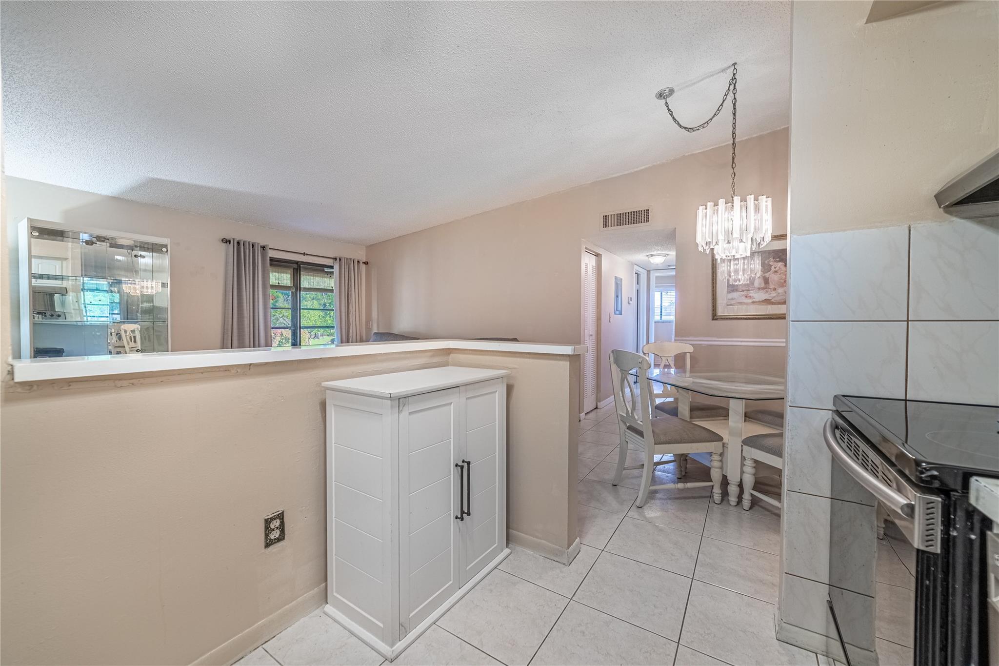 BELFORT @ KINGS POINT - Residential