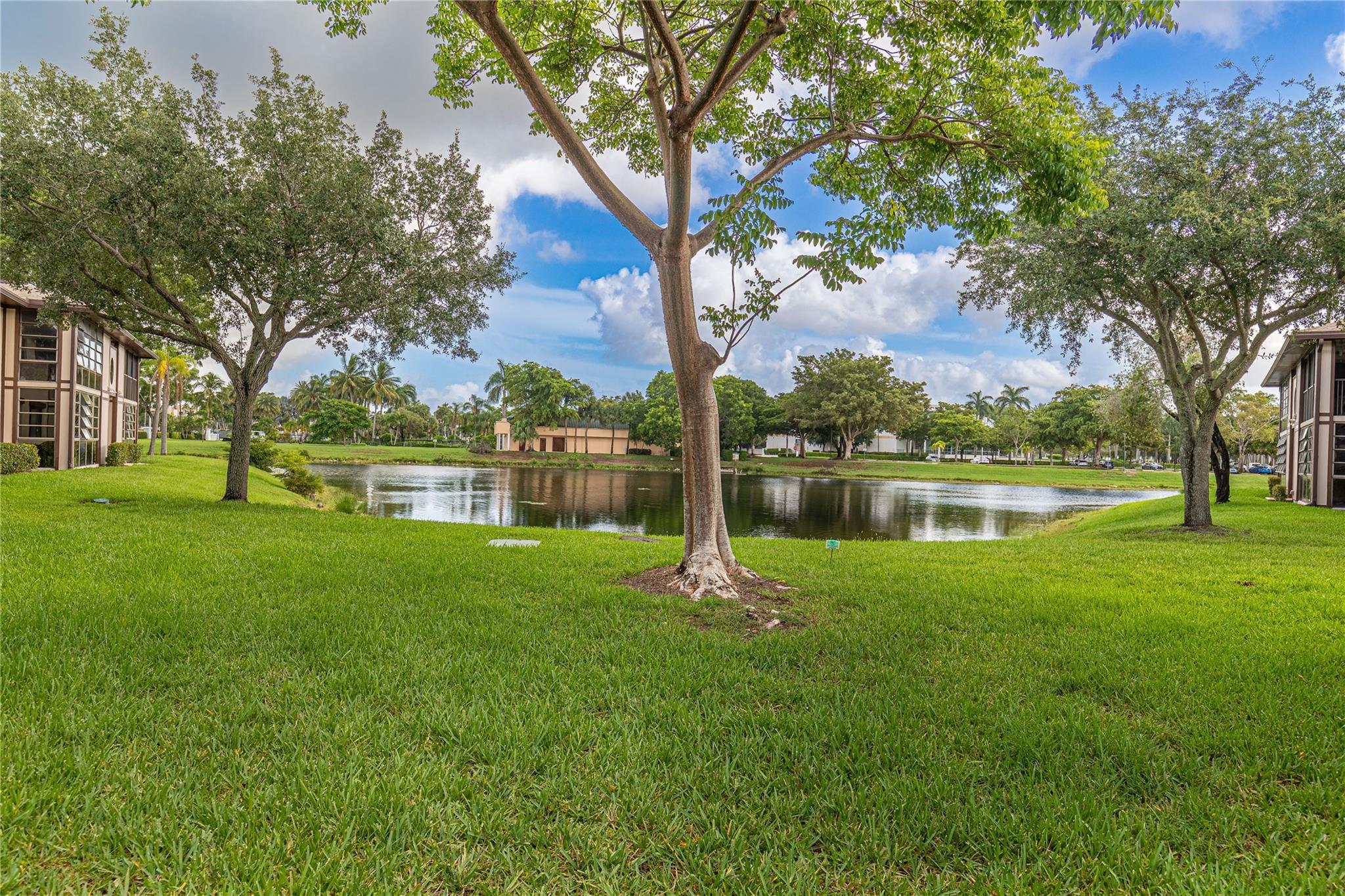 BELFORT @ KINGS POINT - Residential