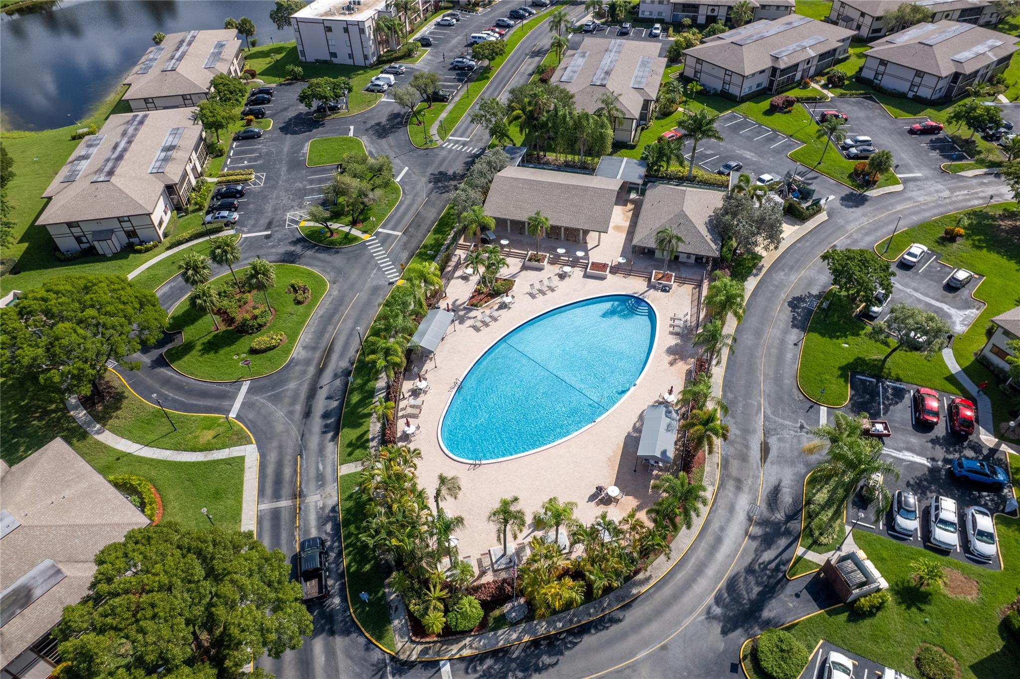 BELFORT @ KINGS POINT - Residential
