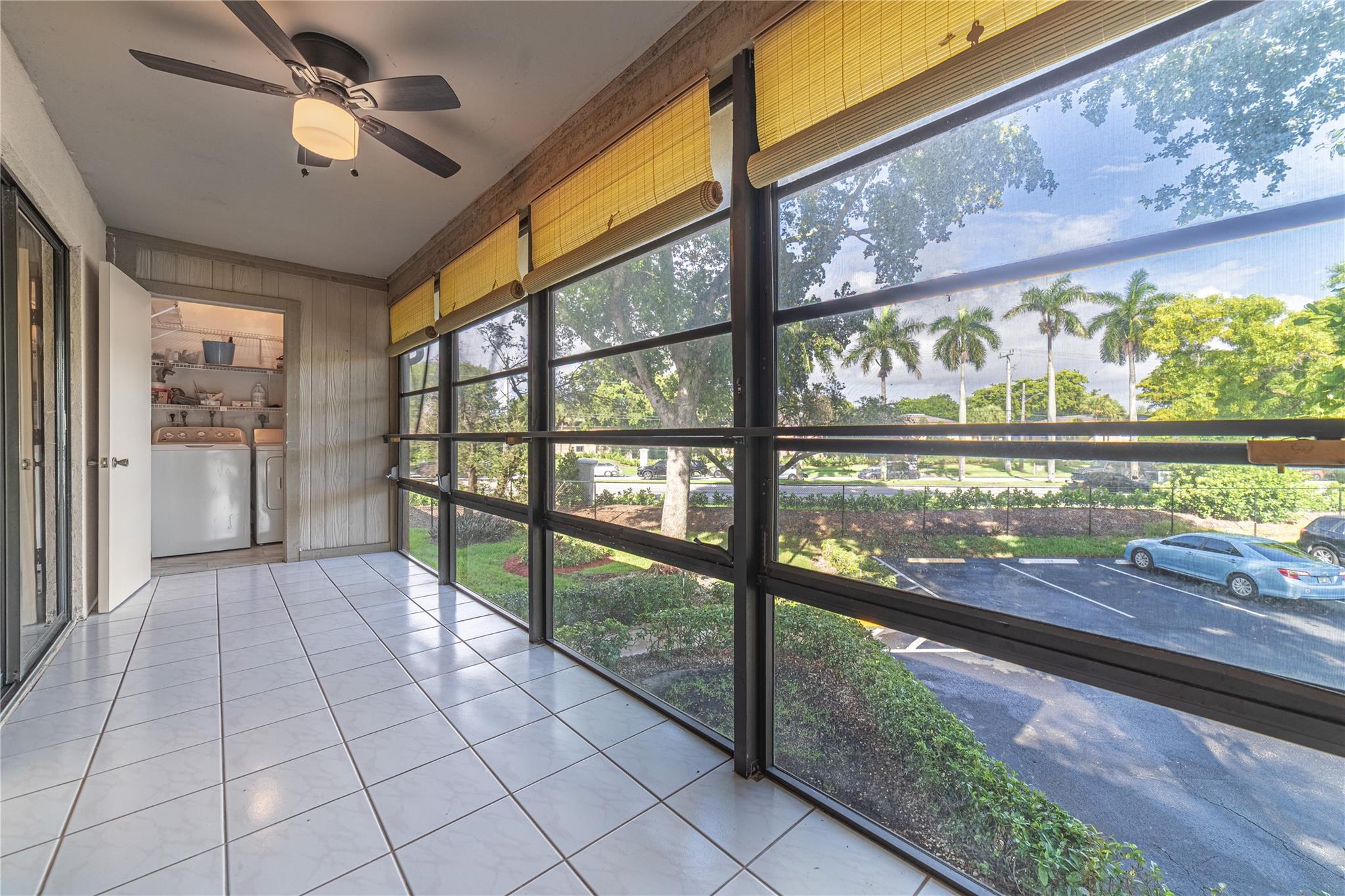 BELFORT @ KINGS POINT - Residential